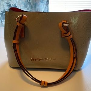 Brand new Dooney&Bourke, leather adjustable, handles olive green